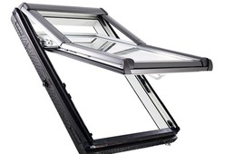 Мансардное окно с поднятой осью поворота ROTO Designo R75 K из ПВХ с термо-блоком WD