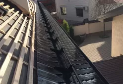 Снегозадержатель трубчатый BORGE 3 м для натуральной кровли-1